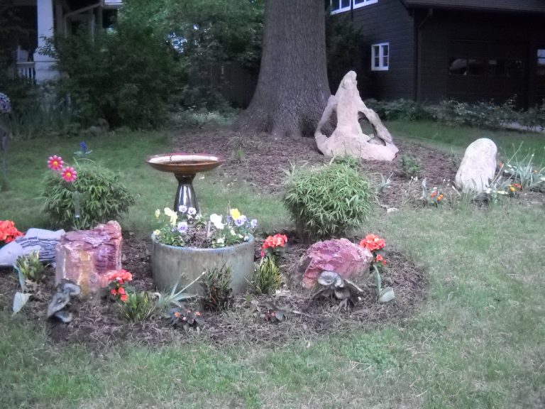 Bird bath and flower garden, ECCO Garden Tour, 2013