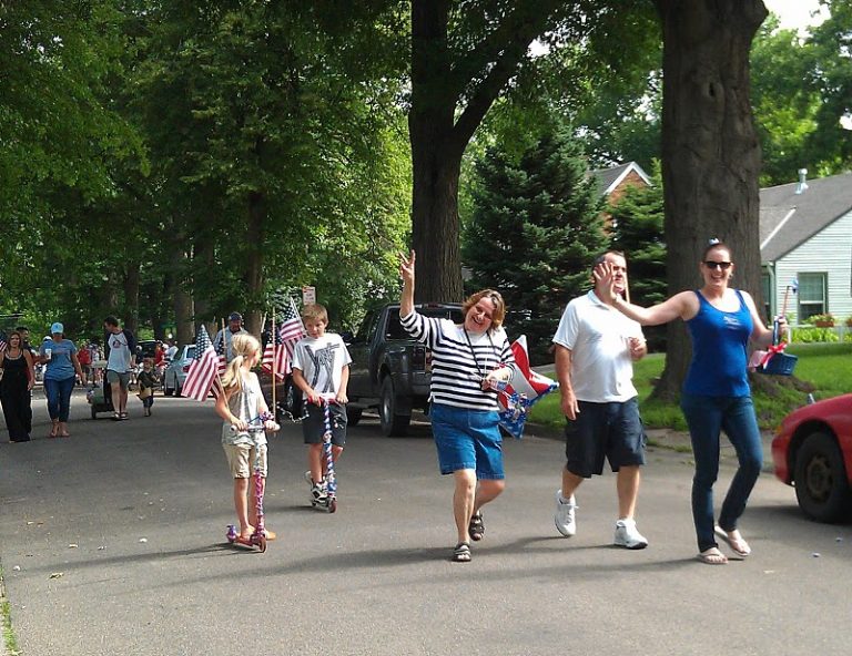 ECCO's 4th of July parade