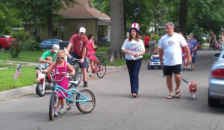 ECCO's 4th of July parade