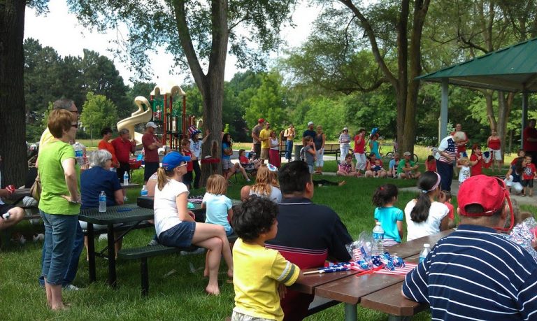 Audience for ECCO 4th of July entertainers