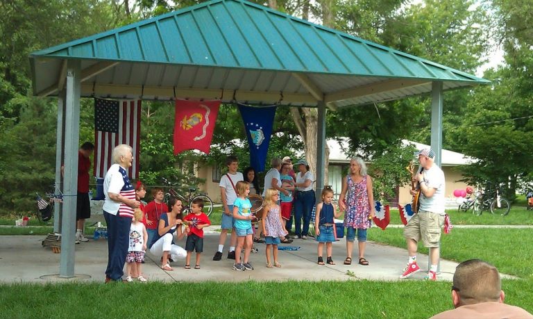 ECCO 4th of July entertainers
